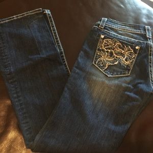 NWOT MISS ME BOOTCUT JEANS