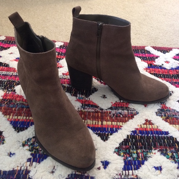 UO Ecote Suede Ankle Boots