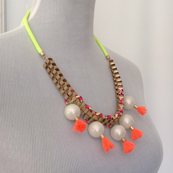 Neon Yellow Orange cord with Faux pearls necklace - Picture 2 of 4