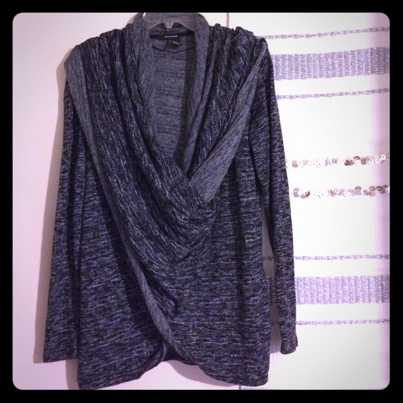 DKNY Versatile Wrap