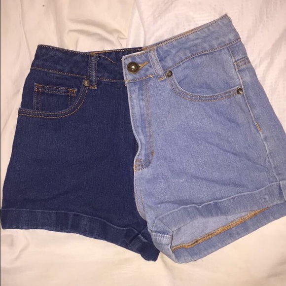 Bullhead multi-color mom shorts - Picture 1 of 3