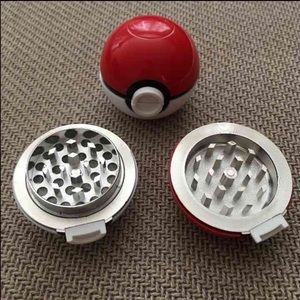 NEW POKÉMON POKEBALL GRINDER HIGH QUALITY