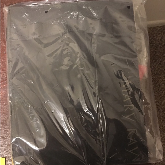 Mary Kay Travel Roll Up Bag