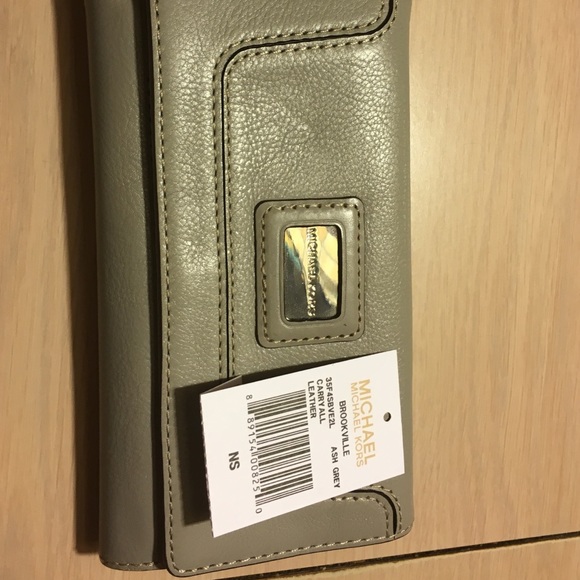 Michael Kors Bedford Wallet