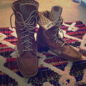 Sperry Topsider Boots