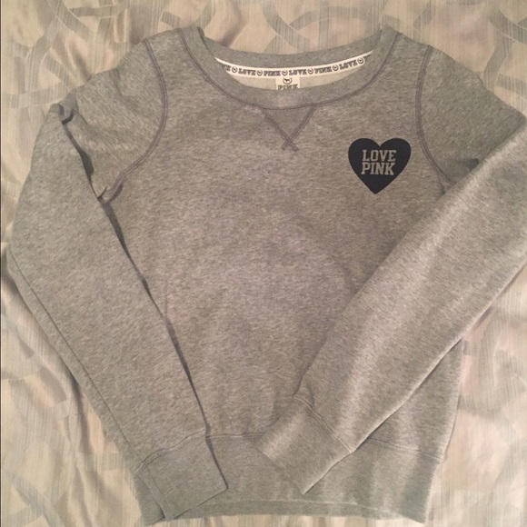 Pink VS Sweatshirt