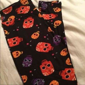 Lularoe sugar skulls NWT