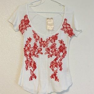 New Romantics Lace Appliqué Tee