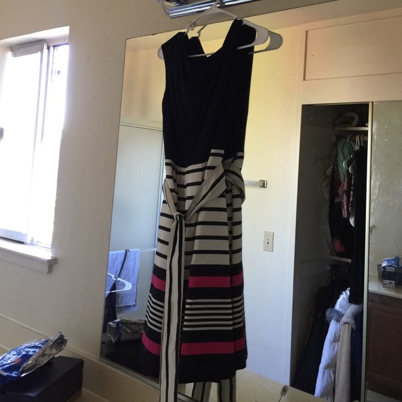 Cute little black dress