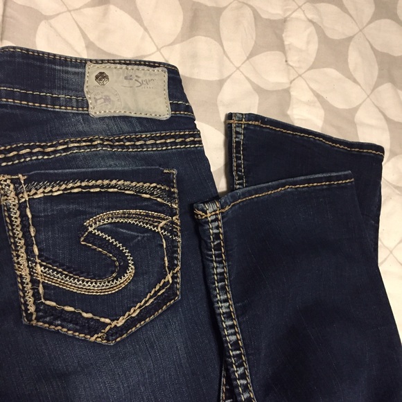 Silver Jeans. "Suki"