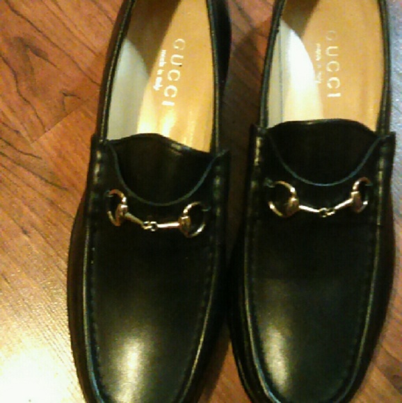 (SOLD) GUCCI LOAFERS