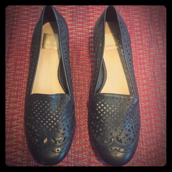 Dolce Vita Black leather flats size 7