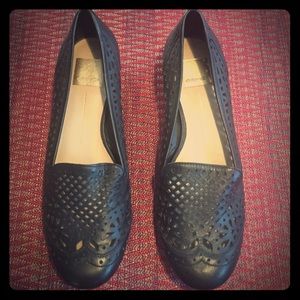 Dolce Vita Black leather flats size 7