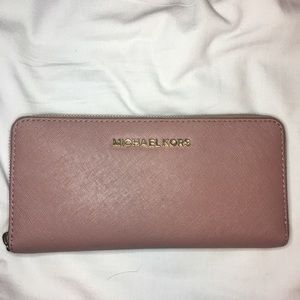 Dusty rose Michael kors long zip wallet