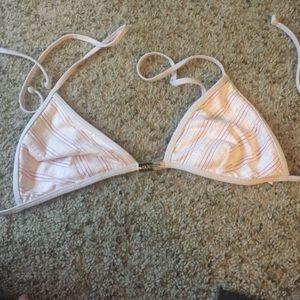 Guess bikini top