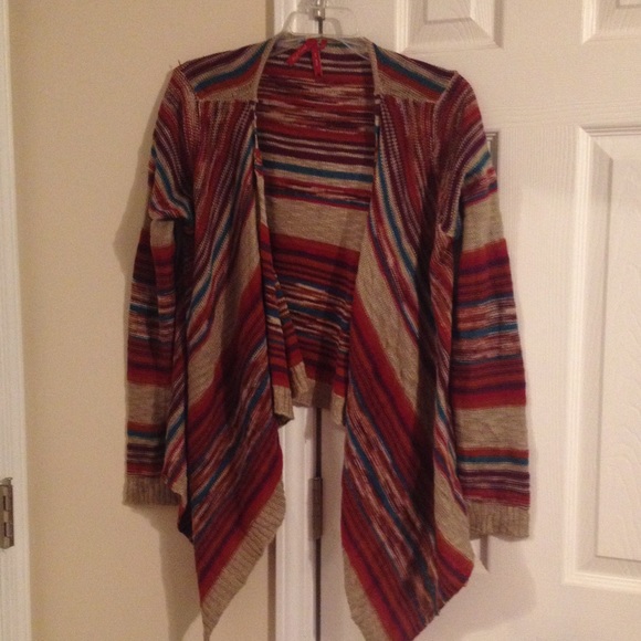 Multicolored fall cardigan!