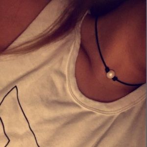 Boho leather pearl choker necklace