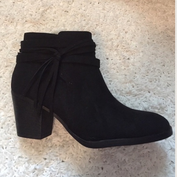 Last pair! Faux Suede Fringe Booties - Picture 4 of 4