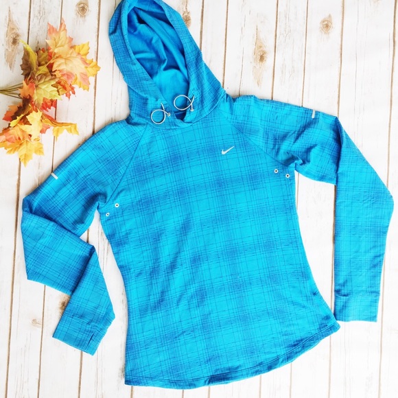 Nike Tops - ❗️LAST CHANCE❗️Nike Dri Fit Running Hoodie