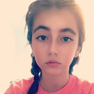 Meet your Posher, Emma