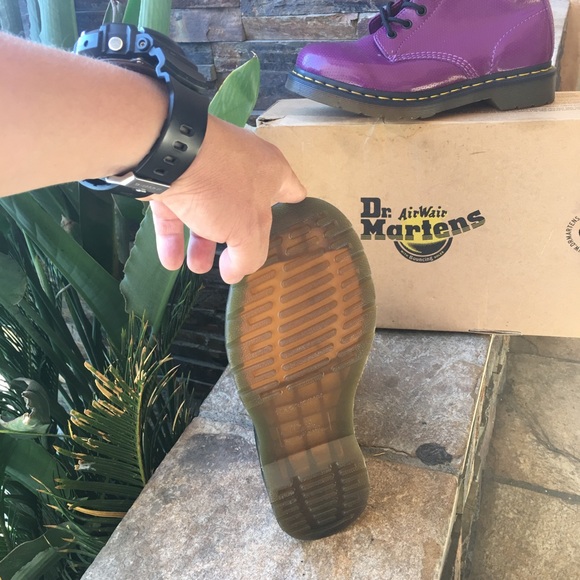 Doctor MARTIN boots 8holes - Picture 3 of 3