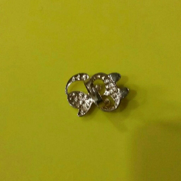 Ring - Picture 2 of 2
