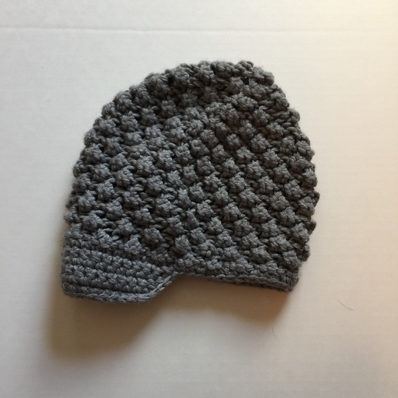 Gray slouchy hat