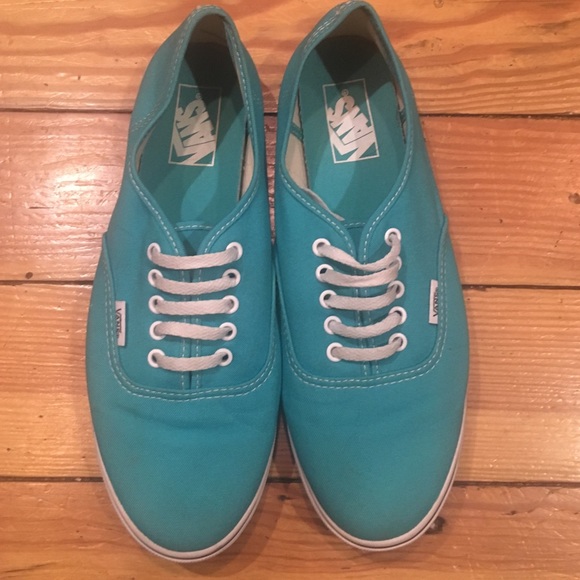 Vans- worn 2x very good shape