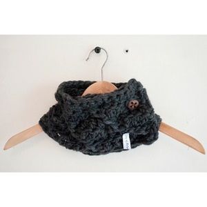 Handmade Crochet Wool Neck-wrap Scarf
