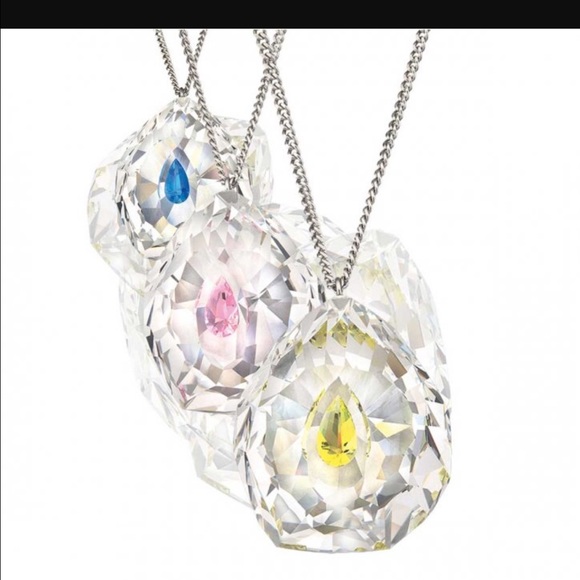 Stunning Swarovski Crystal Pendant Necklace 😍😍