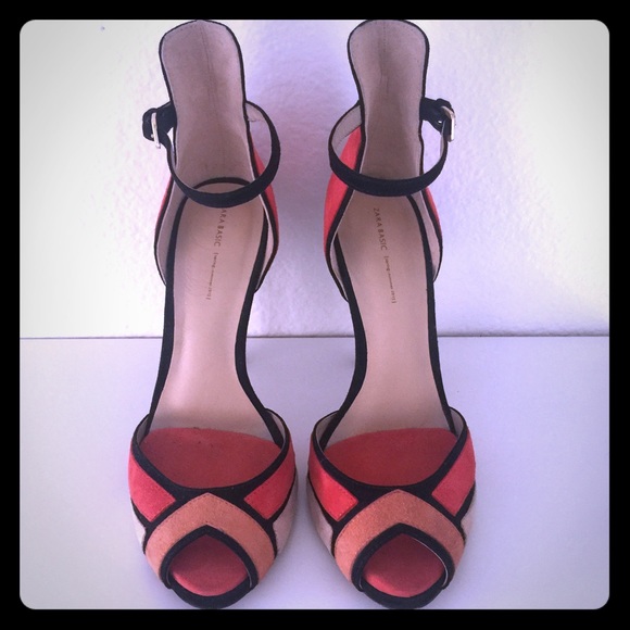 Perfect blockcolored platformed heels