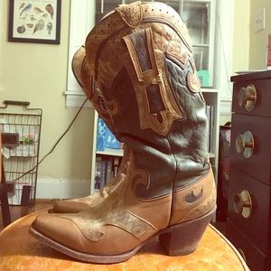 Beautiful leather Cowboy Boots- green, tan