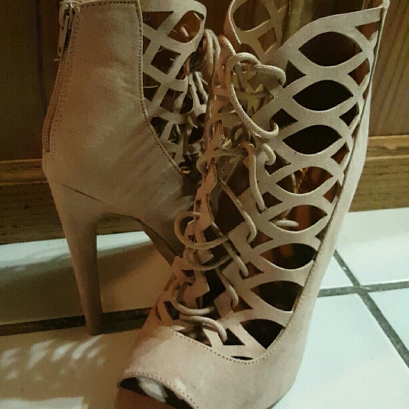 NEW Lace up heels - Picture 2 of 4