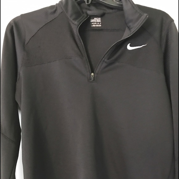 Nike Boys Pullover 1/4 zip