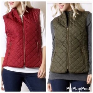 Vest in Navy and Black