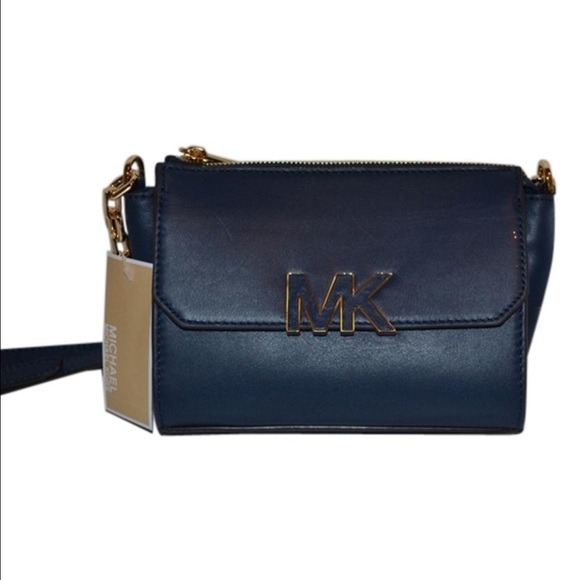 Michael Kors Handbags - Michael Kors