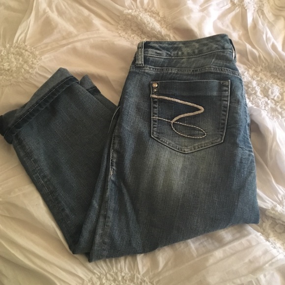 Jeans - Picture 1 of 4