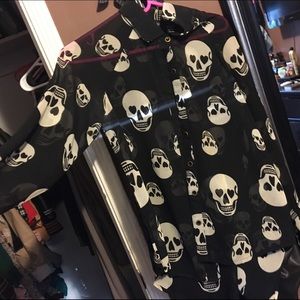 Skull blouse
