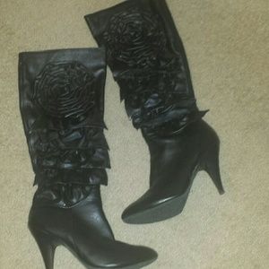 Dollhouse boots