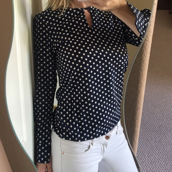✨Navy & White Polka Dot Blouse✨ - Picture 2 of 3