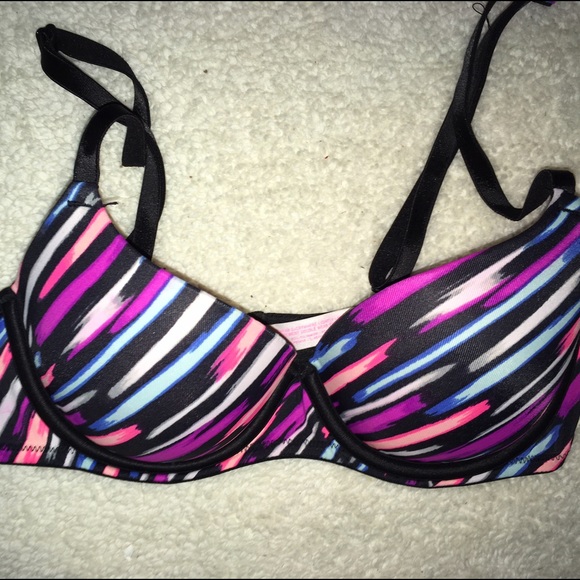 Victoria Secret Wear everywhere push up bras