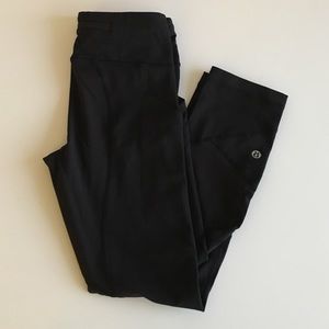 Lululemon Pace Rival Crop - Never worn.