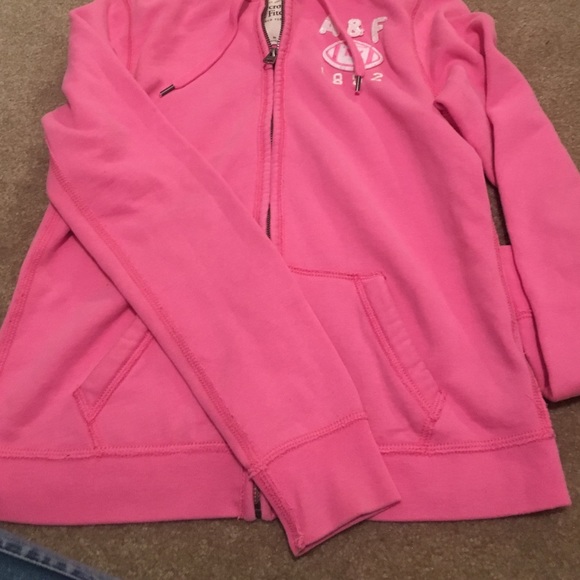 Sweatshirt! - Picture 1 of 2