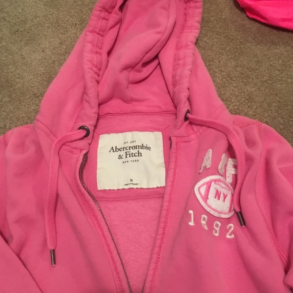 Sweatshirt! - Picture 2 of 2