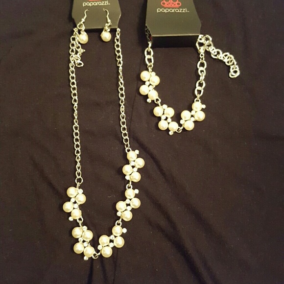 Necklace/Bracelet set