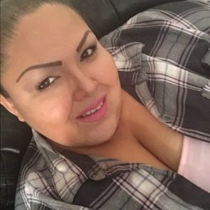 Meet your Posher, Sonia