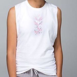 Lululemon pineapple tank top NWOT