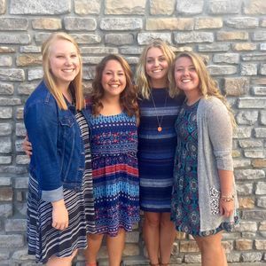 Meet your Posher, Rachel