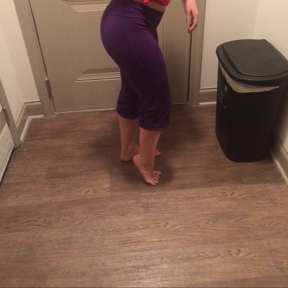 Lululemon Purple Crop Leggings