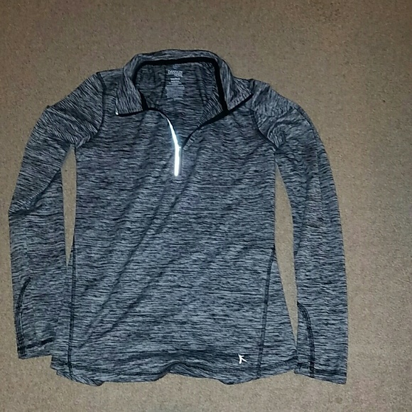 Long sleeve workout shirt